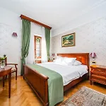 Boutique Kazbek