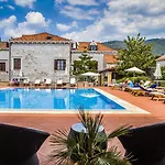 Boutique Kazbek 5*