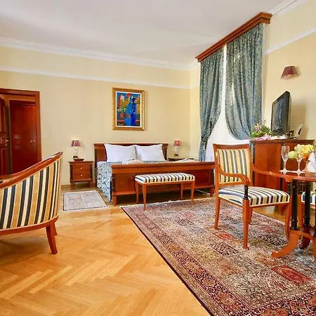 Boutique Kazbek Hotel
