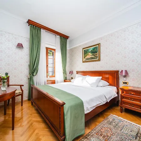 Boutique Kazbek
