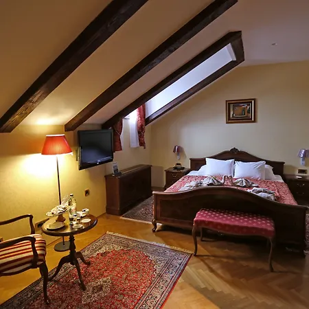 Boutique Kazbek Hotel