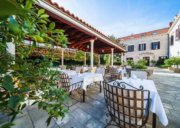 Boutique Kazbek Hotel